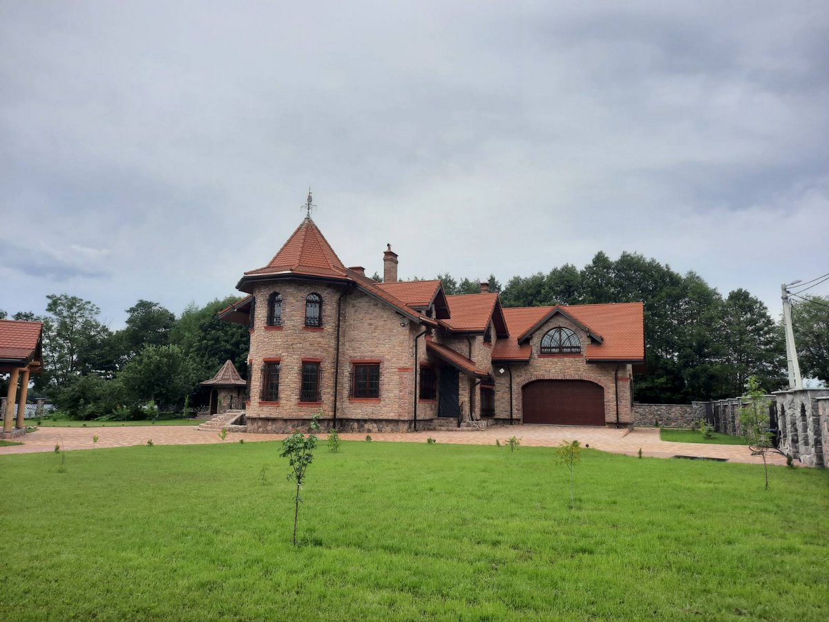 Усадьба «Яновский замок»